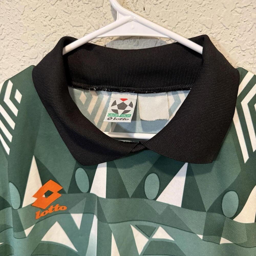 Vintage 90s RARE Lotto Calcio Padded Goalkeeper Jersey Green Men's XL Italy - Picture 6 of 6
